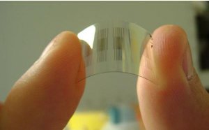 A flexible chemical sensor made with carbon nanotubes could help detect traces of toxins and explosives in water.