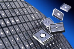 Silicon wafer with vacuum-encapsulated micro mirror scanners. Source: Fraunhofer ISIT, Itzehoe.