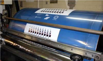 Flexible organic solar cells on printing press