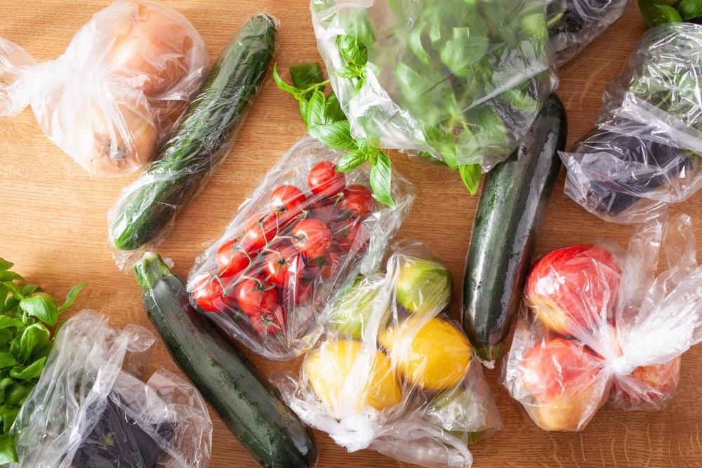 plastic packaging, biodegradable plastics, nanocomposites