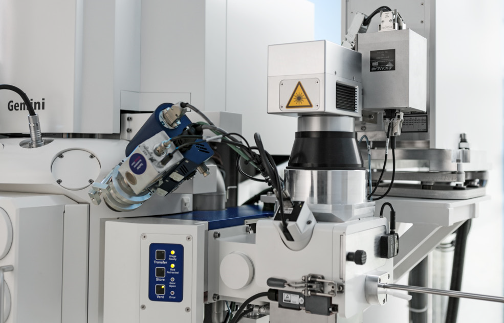 ZEISS Crossbeam laser.