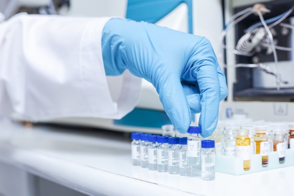 How Are Spectrometry and Spectroscopy Different?