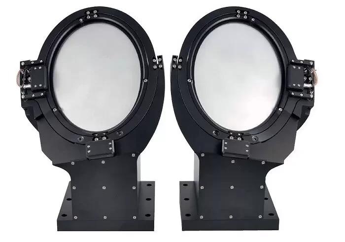 Custom, 2-axis gimbal mounts with ultra-high precision piezo linear motors