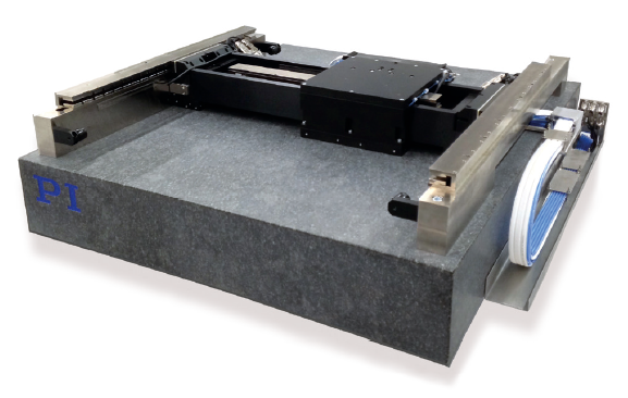 Three motor planar XY air bearing stage with active yaw control