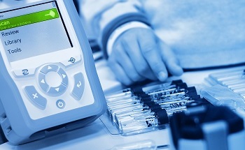 Detecting Weak Raman Signals with Surface-Enhanced Raman Spectroscopy