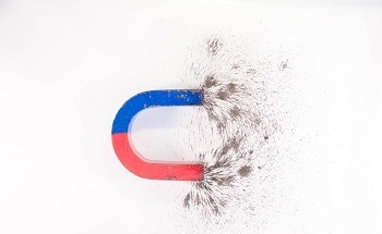 Room-Temperature Organic Magnets Created from sp3-Functionalised Graphene