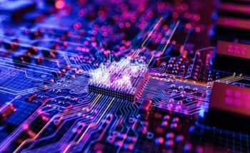 Pairing Graphene with Quantum Technologies