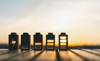Carbon-Based Nanomaterials: Overcoming Challenges in Air Sensitivity for Next-Generation Batteries