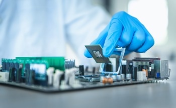 Top 5 Emerging Trends in Nanotechnology for 2025