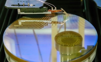 How Are Semiconductor-Grade Silicon Wafers Manufactured?