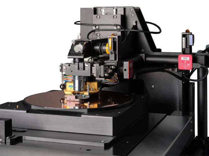 Vista 300 for Nano-Chemical Characterization