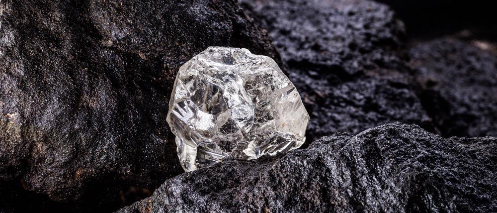 diamond, graphene, raman spectroscopy