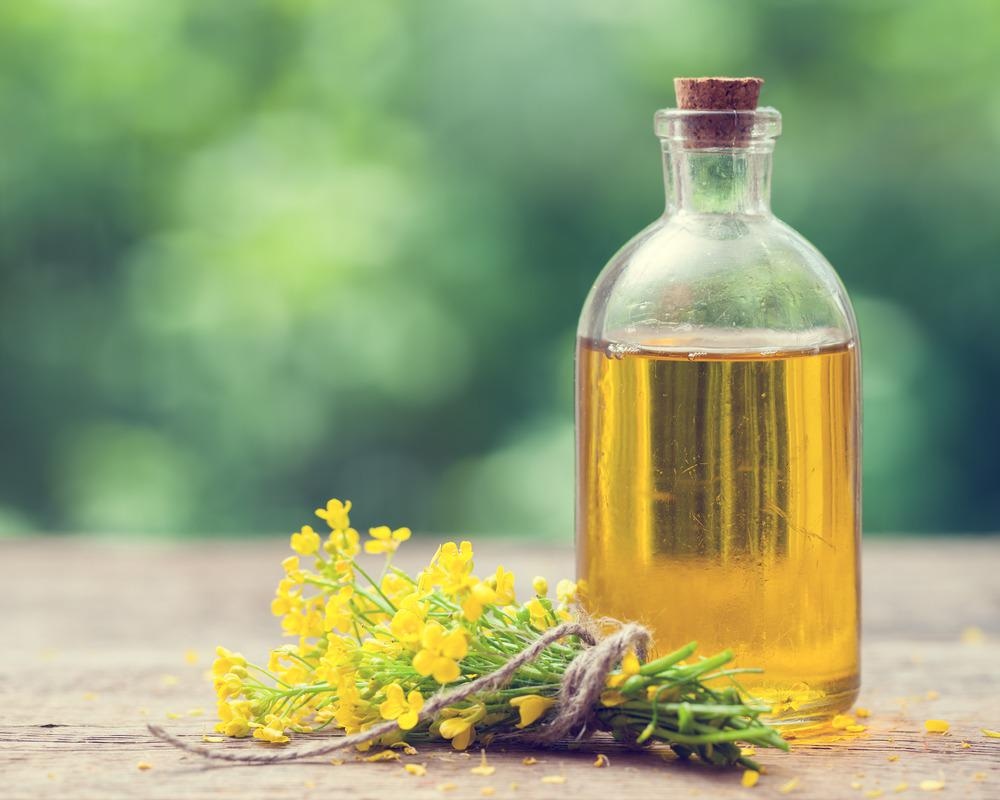 Graphene Nano-Additives Improve Eco-Friendly Lubricant Oil