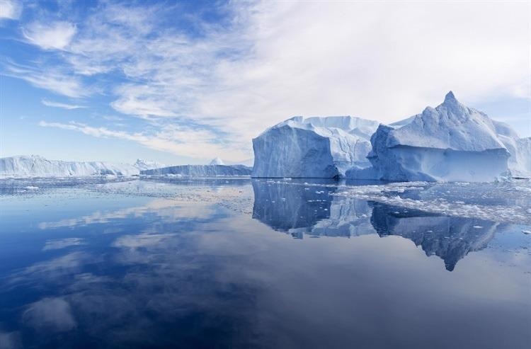 Researchers Use Graphene Nanosheets to Improve Anti-Icing Strategies