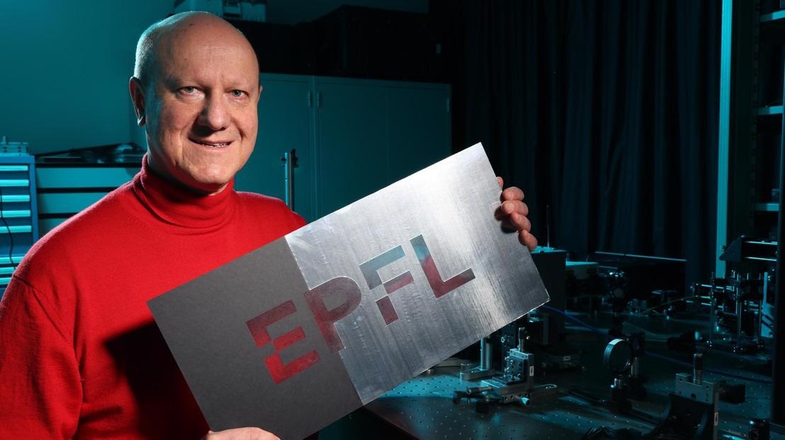 New Kind of Printing Process Help Materials Switch from Black to Transparent