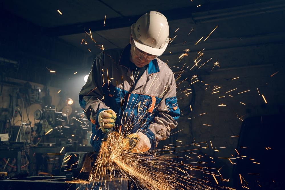 Risk of Nanoparticle Exposure from Protective Clothing