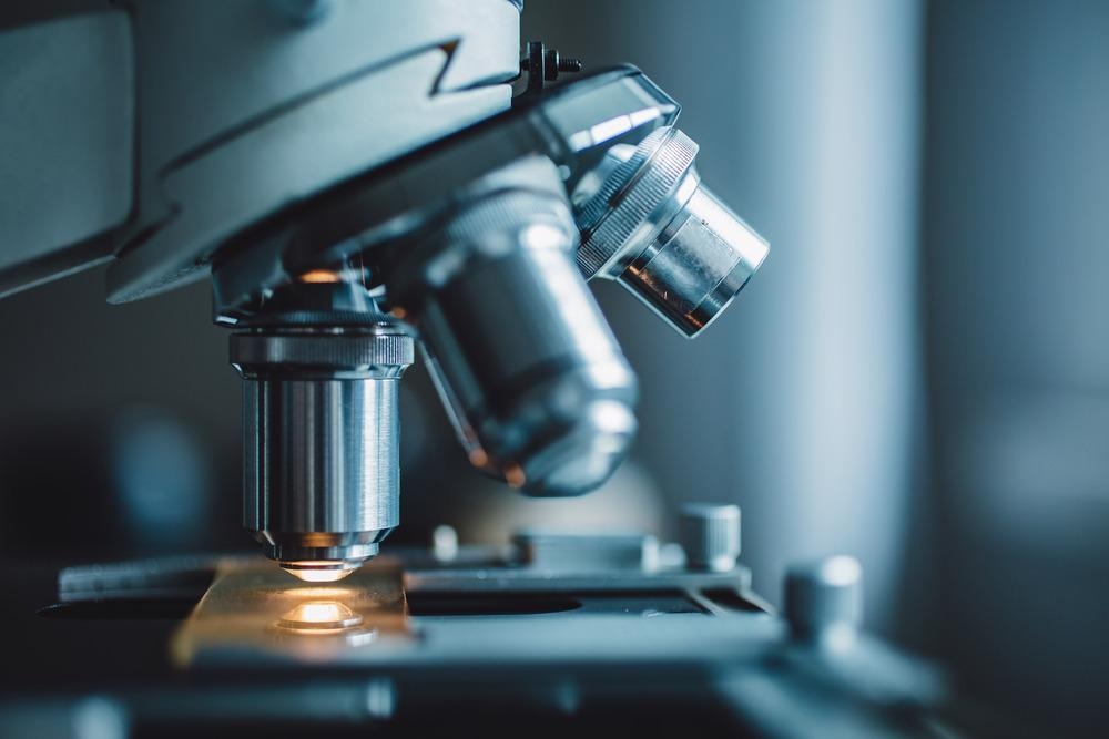 Silicon-Vacancy Nanodiamonds See Live Cells in New Light