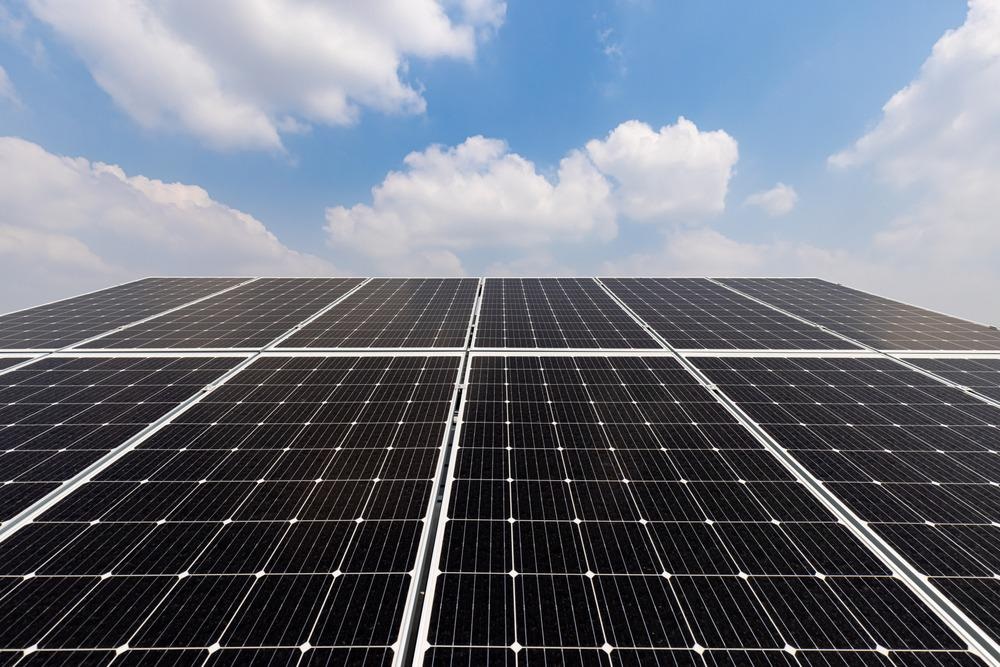 Advanced 2D Materials Support Superior Solar Device Fabrication