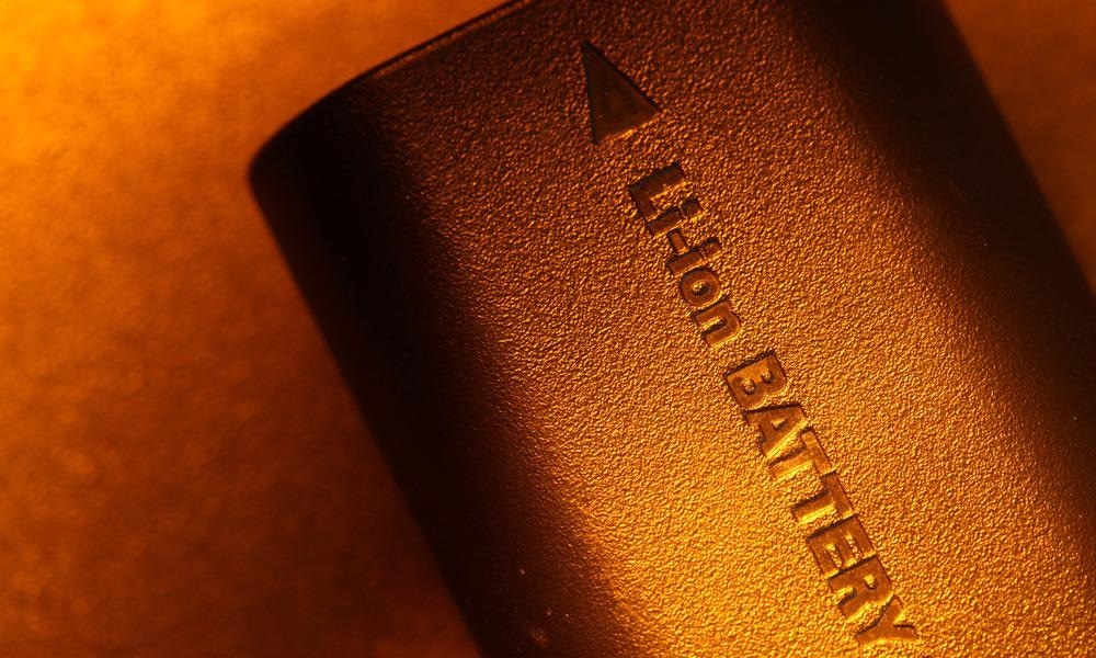 Economical Approach to 3D High-Performance Lithium Metal Anodes