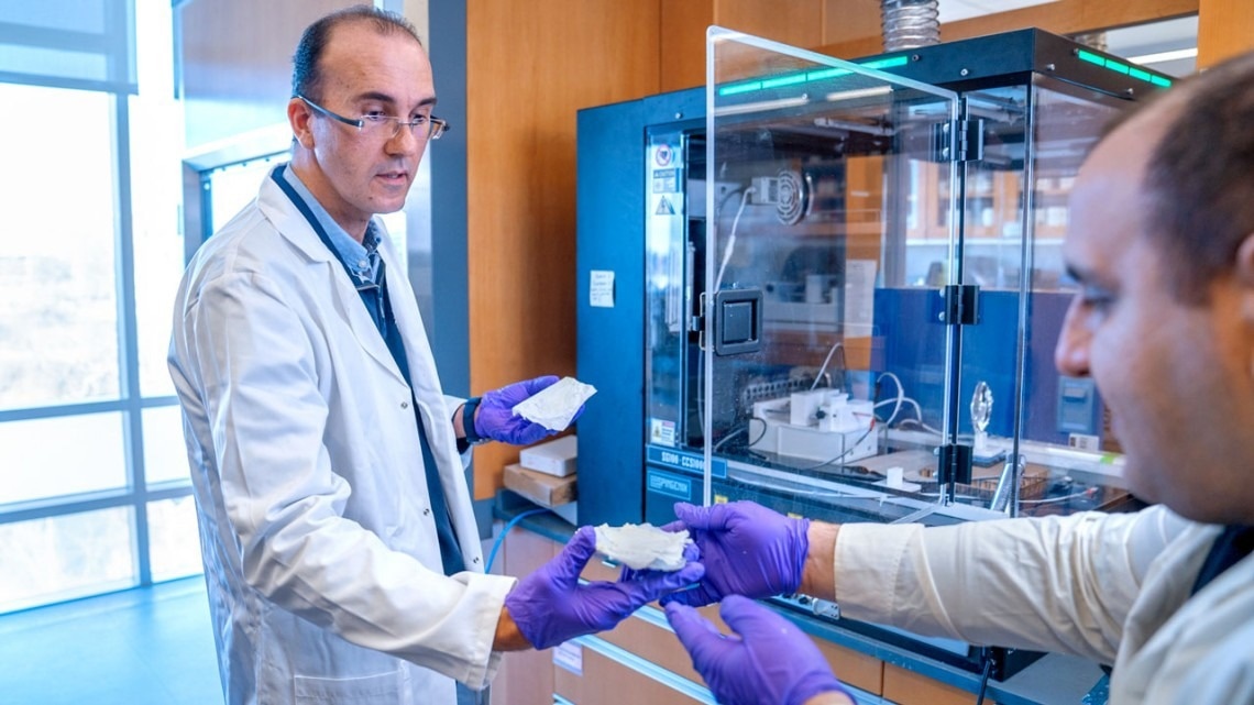 Nanofiber Bandages: Combating Infection and Promoting Quick Healing