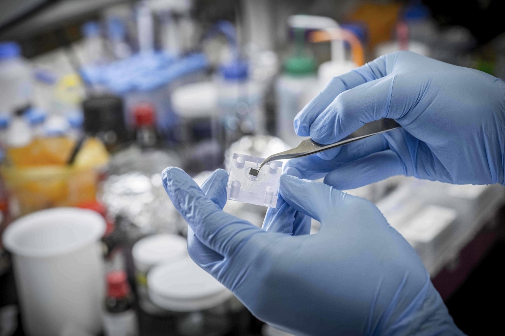 SMU, U of Rhode Island Patent Inexpensive Method to Improve Creation of Solid-State Nanopores