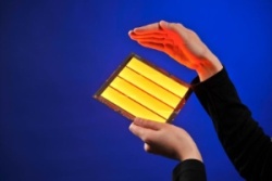 Novaled Develops Thin Film Encapsulation to Enable Bended OLEDs