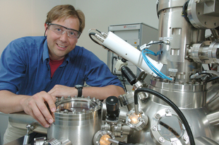 Magnetic Nanparticles Improve Data Storage