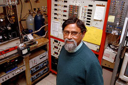 Efficiency of Thin Film Solar Cells for Homes and Buildings Reaches 7 Percent