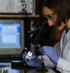 Carbon Nanotubes Facilitate Electron Transport in Biocathode for Miniaturized Biofuel Cells