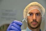 Graphene Scientist at University of Manchester Wins Enterprise Award