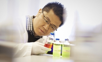 Researchers Engineer Shape-Changing Nanoparticles to Deliver Cancer Drugs Specifically into Tumors
