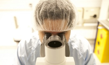 Graphene Makes Rubber Films Stronger and Stretchier