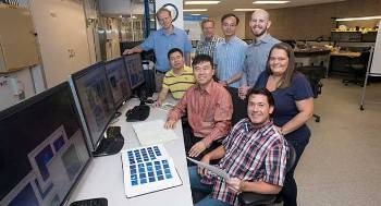 NSLS-II's Hard X-ray Nanoprobe Beamline Team Receives 2016 Microscopy Today Innovation Award