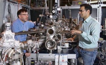 Researchers Apply Nanotechnology to Explain Unresolved Processes Behind Catalysis