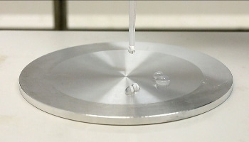 New Environmentally Friendly Method to Make Nanoclusters of Zinc Peroxide
