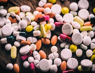 Self-Assembling, Self-Propelling, and Self-Destructive Nanovesicle for Drug Delivery
