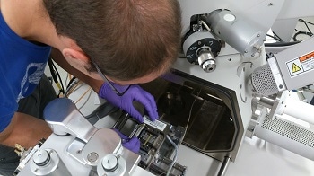The School of Materials at the University of Manchester Utilise Deben’s Mechanical Stages to Characterise Structure and Behaviour at the Micro- and Nano- Scale 