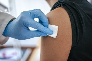 Scientists Design Micromotors to Deliver Oral Vaccines in Mouse Model