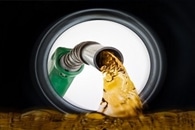 Scientists Study the Effect of Nanoparticles on Oil Production Efficiency