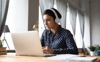 Graphene Could Give Headphones and Audio Technology a Boost