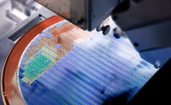 Non-Invasive Nanochip Device can Reprogram Tissue Function in Living Body