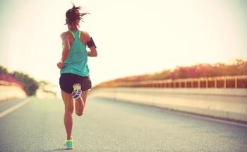 New Moisture-Wicking Metafabric Passively Cools the Wearer