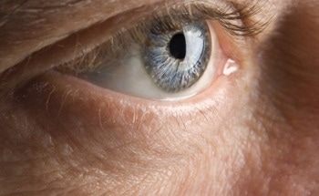 Graphene Nanosensor Detects Biomarkers Through Tears
