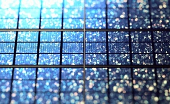 Benefits of Multi-Layer Silicon Nanoparticles in Ultrathin Solar Cells