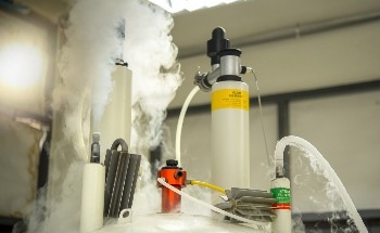 A New Technique for Precisely Arranging Nanoscale Particles on a Surface