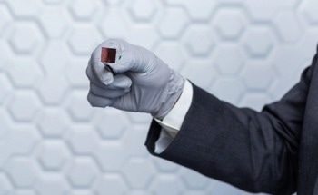 Silicon Nanochip Could Treat Traumatic Muscle Loss