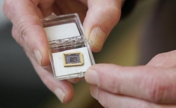 World’s First Graphene-Based Functional Semiconductor