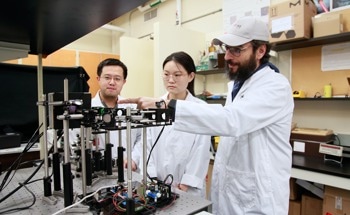Short-Wave Infrared Imaging Reshapes Nanoparticle Research