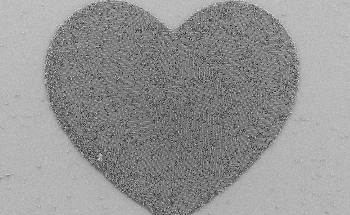 Solvent-Free Arrangement of Nanoparticles for Next-Gen Electronics