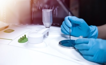 Electrical Spectroscopy of Polaritonic Nanoresonators: Enhancing Sensing with 2D Materials